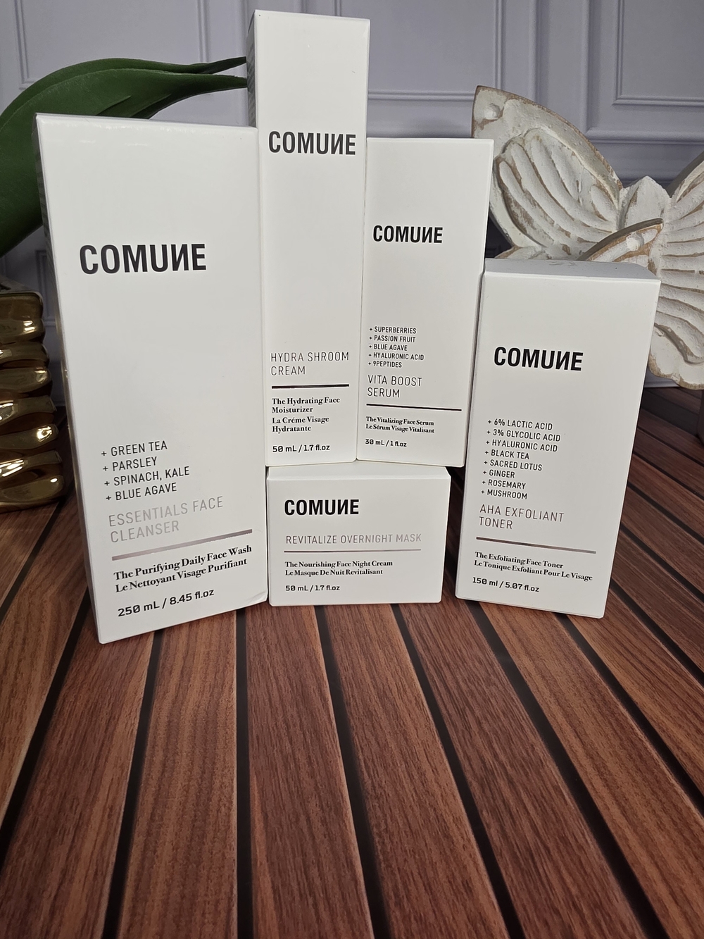 COMUNE Hydrating Skincare Set - White